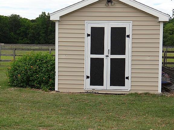 5th image of 5835 State Highway 33 E