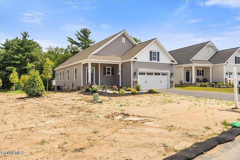 2nd image of 29 Magnolia Drive