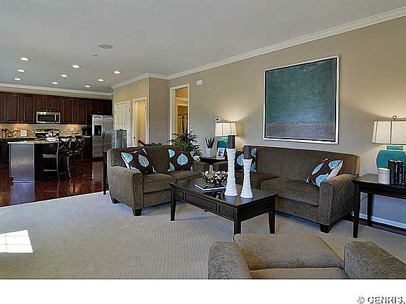 4th image of 6036 Amber Dr