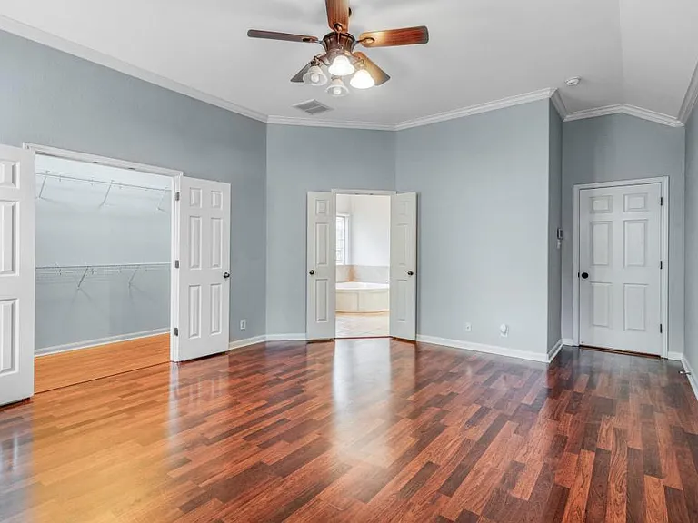 9116 Pedernales Rio — Photo 14