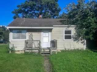 2116 Branch Rd, Flint, MI 48506