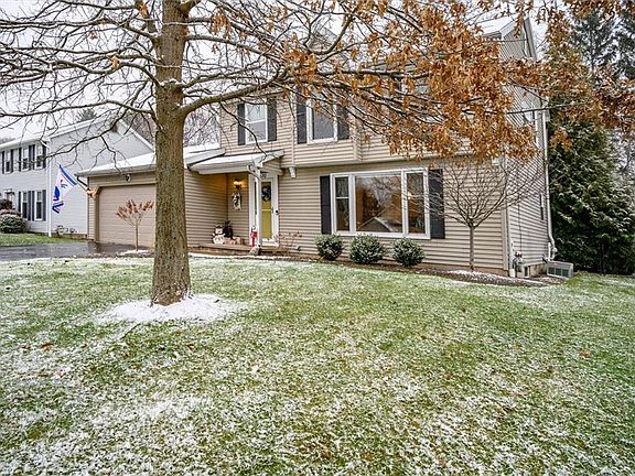 2nd image of 670 Brookeville Dr