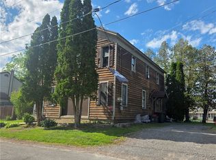216 S Canal St, Canastota, NY 13032