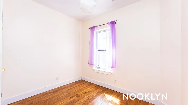 Rented by Nooklyn NYC LLC | media 8