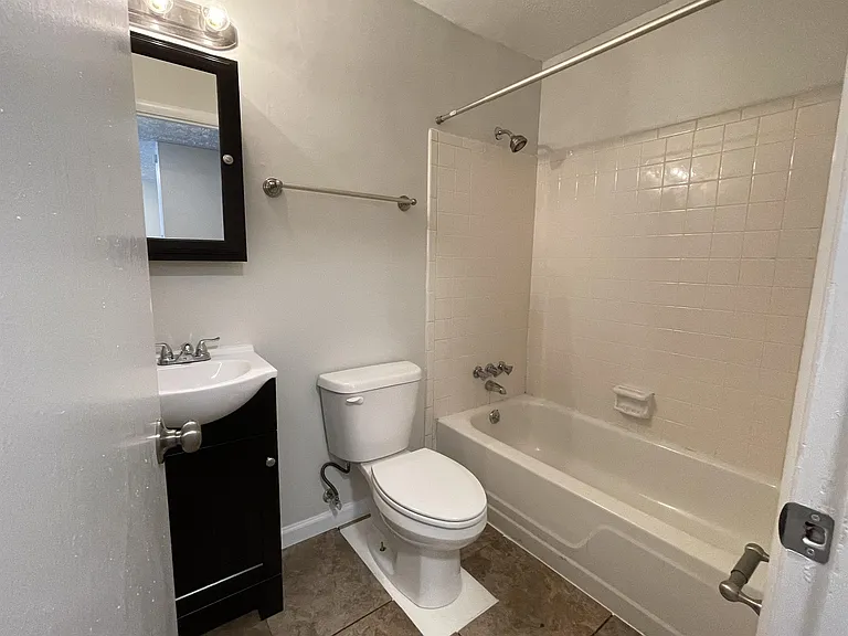 4593 Paddock Rd #18 — Photo 5