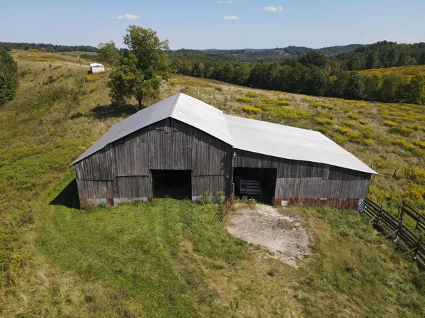 118 S State Highway 32, Sandy Hook, KY 41171