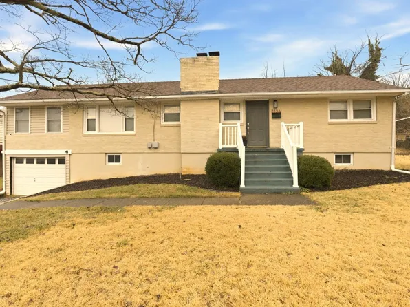 1136 Moseley Dr, Lynchburg, VA 24502