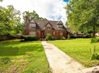 101 Orchard Cir, Naples, TX 75568