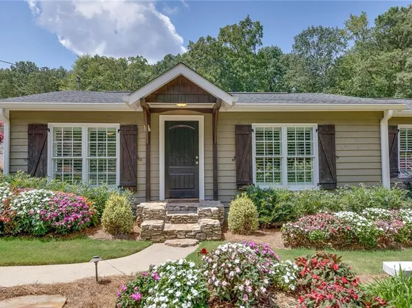 364 Holly St, Canton, GA 30114
