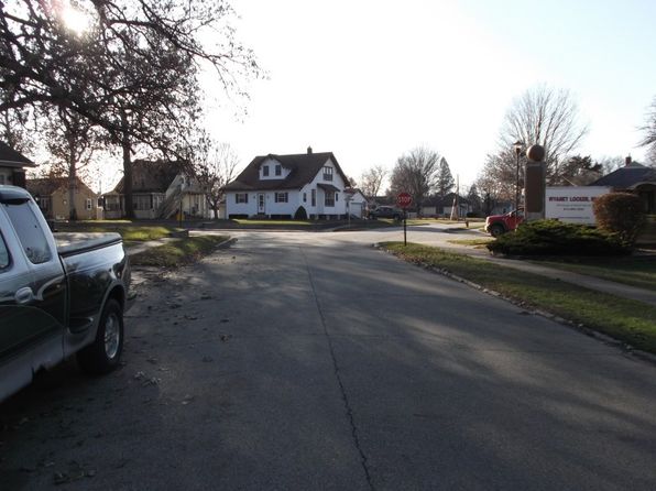 117 Jordan St, Oglesby, IL 61348