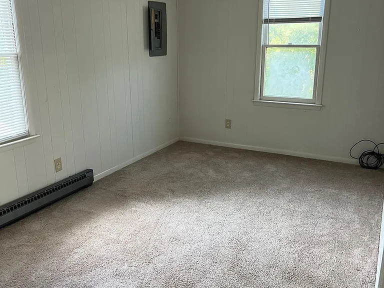 365 Weaverville Rd — Photo 4