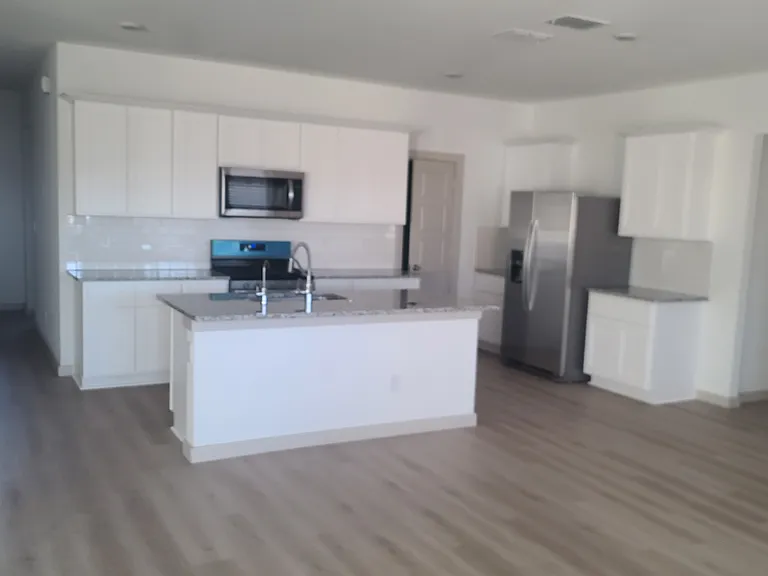 10510 Bangor Ave — Photo 9