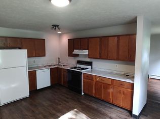 110 Barley Dr #B, Painesville, OH 44077
