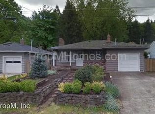 1038 Spruce St, Lake Oswego, OR 97034