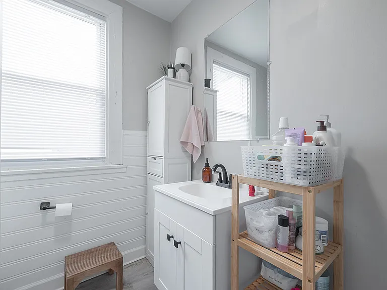 402 S Stafford Ave — Photo 21