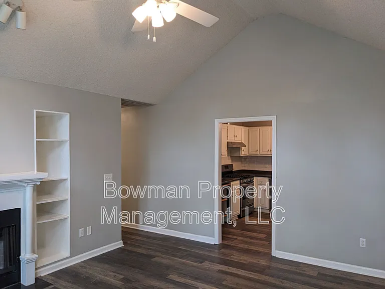 145 Diamond Dr — Photo 4