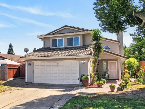 8095 Calle Royale Way, Sacramento, CA 95823