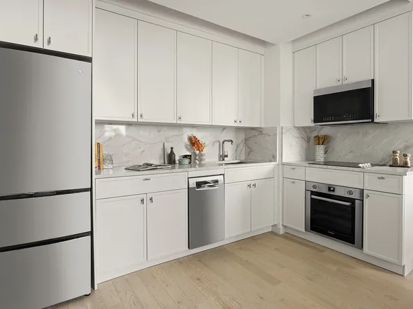 1026 3rd Avenue image 6 of 19