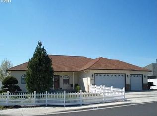 1034 SW 19th Ct, Hermiston, OR 97838