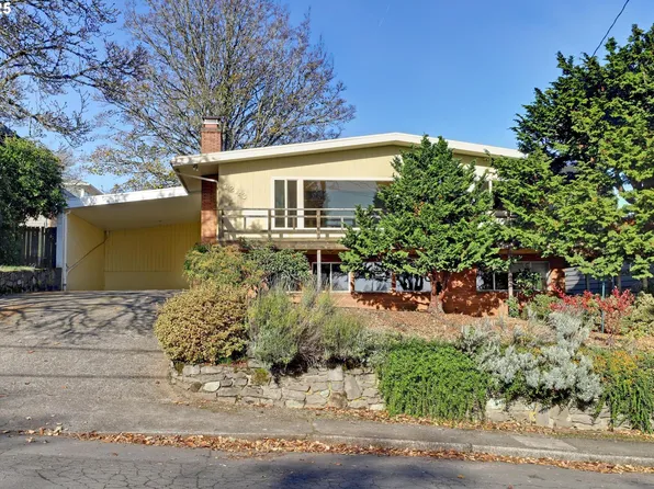 7243 SE Clay St, Portland, OR 97215