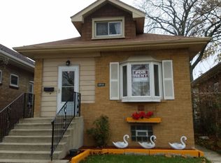 3511 N Osceola Ave, Chicago, IL 60634