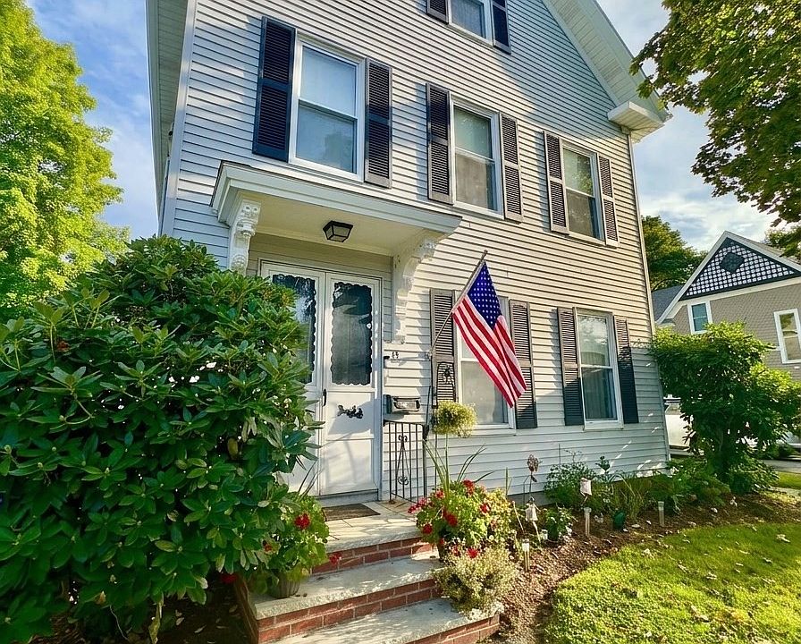 1st image of 39 School St