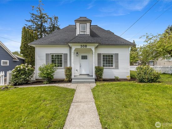 308 Avenue I, Snohomish, WA 98290