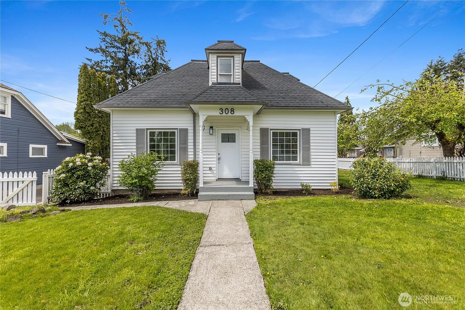 308 Avenue I photo 1