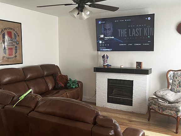 4th image of 1705 Melody Cir