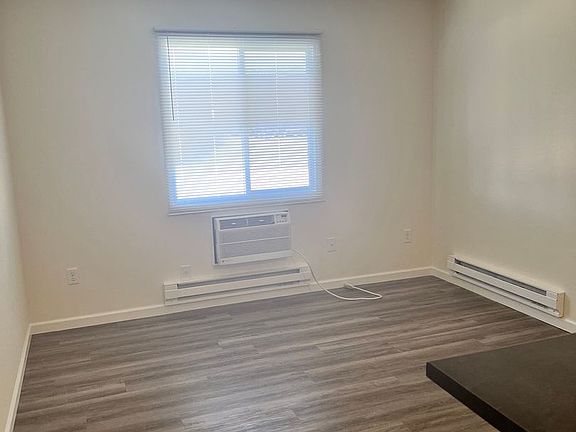 2nd image of 136 Milwaukee St APT 12