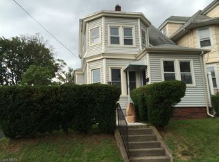 15 Bond St, Passaic, NJ