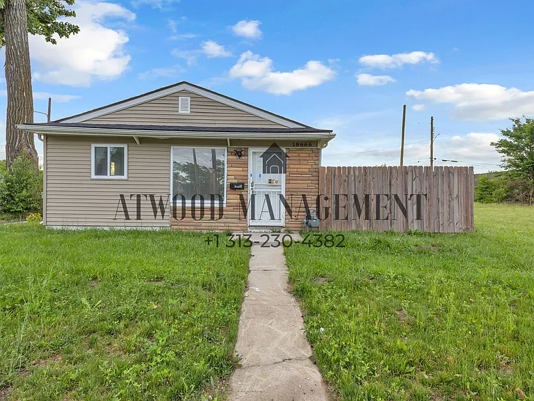 18666 Joseph Campau St — Photo 15