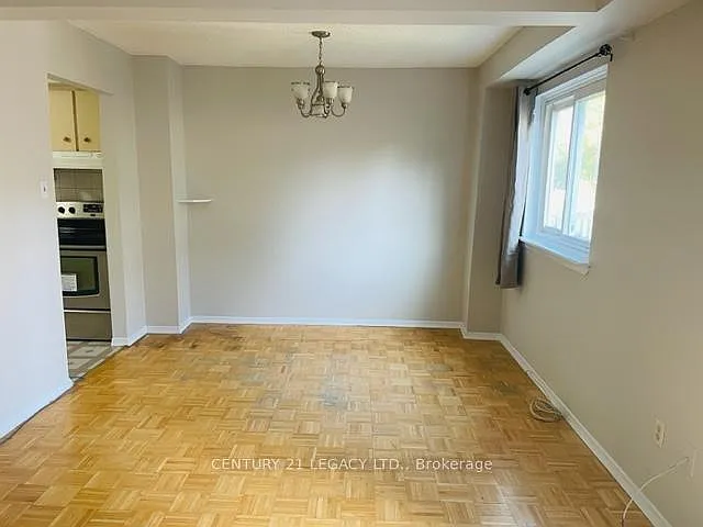 65 Bradstone Sq #UPPER — Photo 6