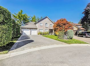 1665 Asgard Dr, Mississauga, ON L5E3G5