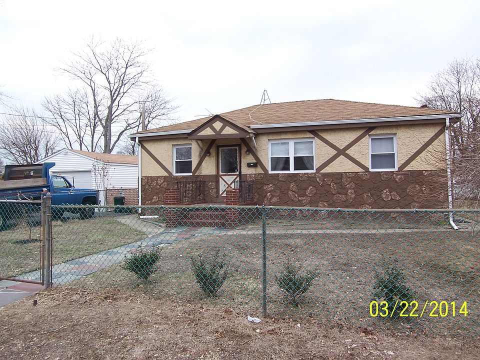 1st image of 299 Liberty St