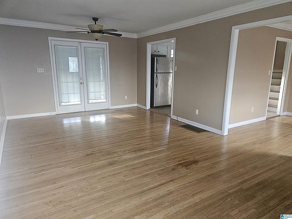3rd image of 4852 Smithfield Dr N