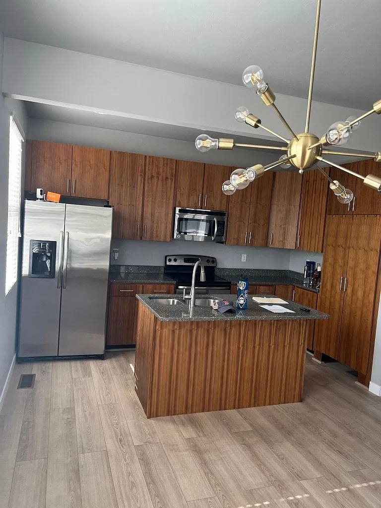Standalone Modern Townhome in Daybreak - No Shared Walls & Full Amenities Included! — Photo 3