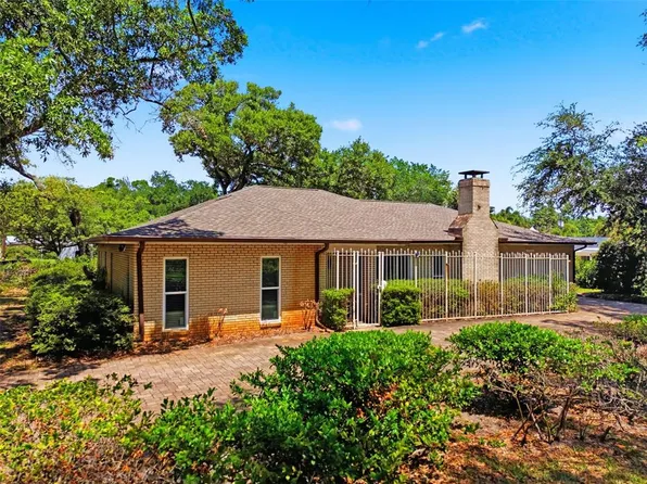 1451 Monticello Blvd N, Saint Petersburg, FL 33703