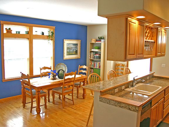 3rd image of 15120 37th Ave NE #B