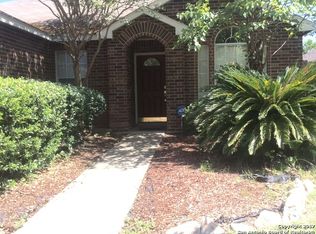 6323 Parkland Oaks Dr, San Antonio, TX 78240