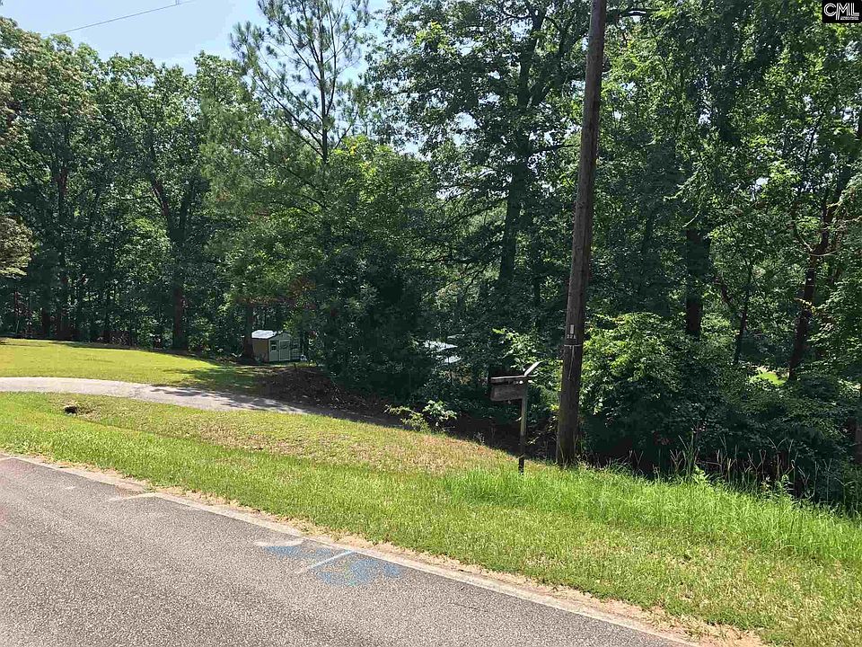 2nd image of 2636 Harbor View Rd