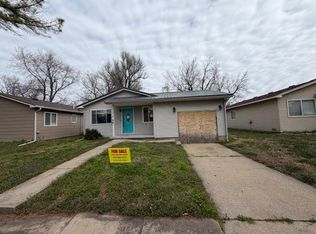518 W 4th St, Eureka, KS 67045