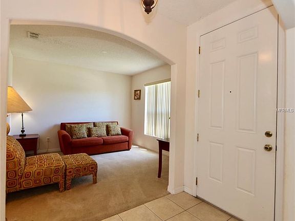2nd image of 514 Sunset View Dr