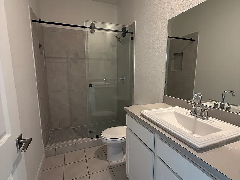 6789345 NE 4th Ln — Photo 11
