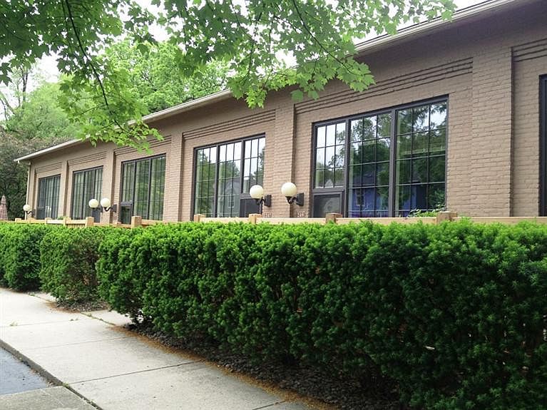 1st image of 247 Mulholland Ave #4