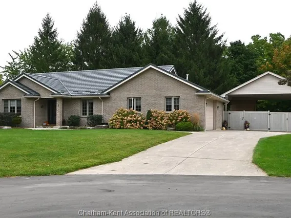 5 Parkside Cres, Chatham Kent, ON N0P 2C0