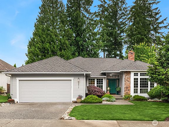 2nd image of 23912 SE 41st Street
