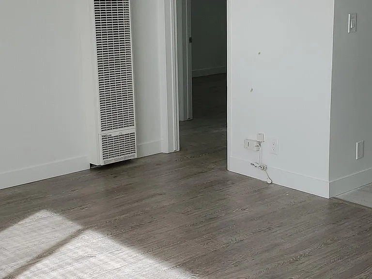 519 Raymond Ave #6 — Photo 5