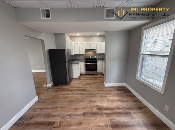 47 Bogle St #2