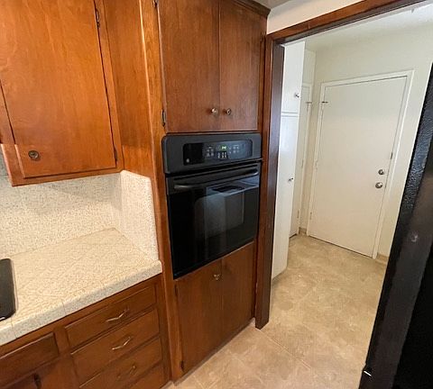 5th image of 6201 Riverton Way